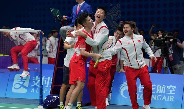 爱游戏下载-丹麦队鏖战德国队，马琳状态火热