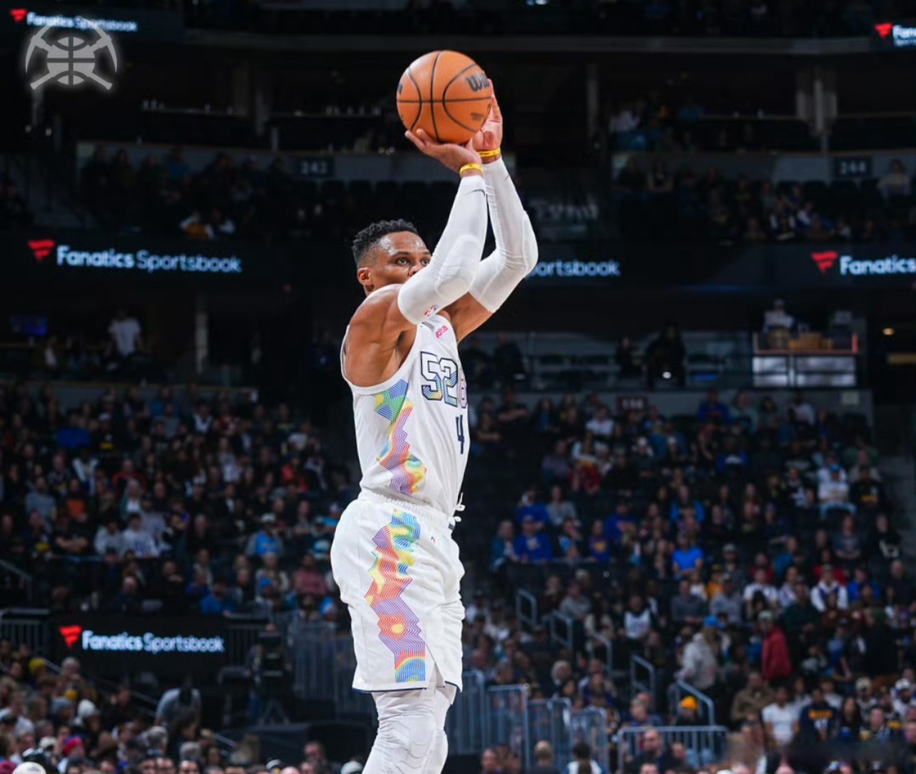 爱游戏官方-掘金横扫尼克斯，西亚卡姆点燃赛场