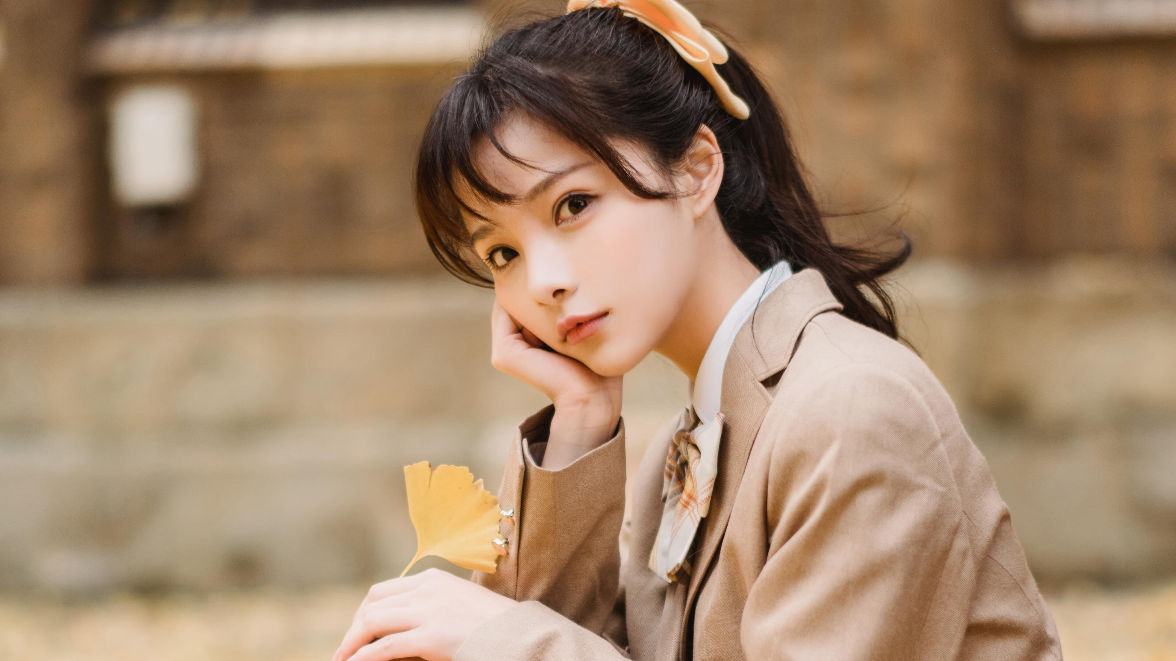 爱游戏官方-从文班亚马的单场奇迹到热火的团队铁壁，现代篮球的双重奏鸣