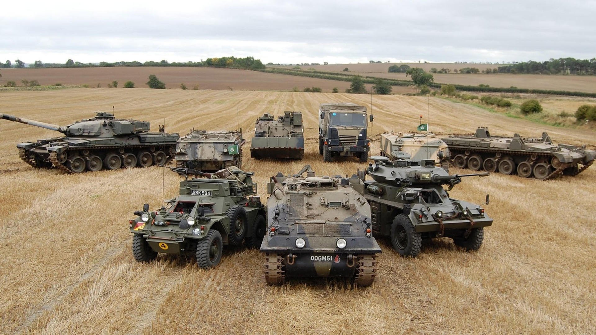 冷门与主宰,日本震撼乌拉圭,莫德里奇德比称王—足球世界的双重奏